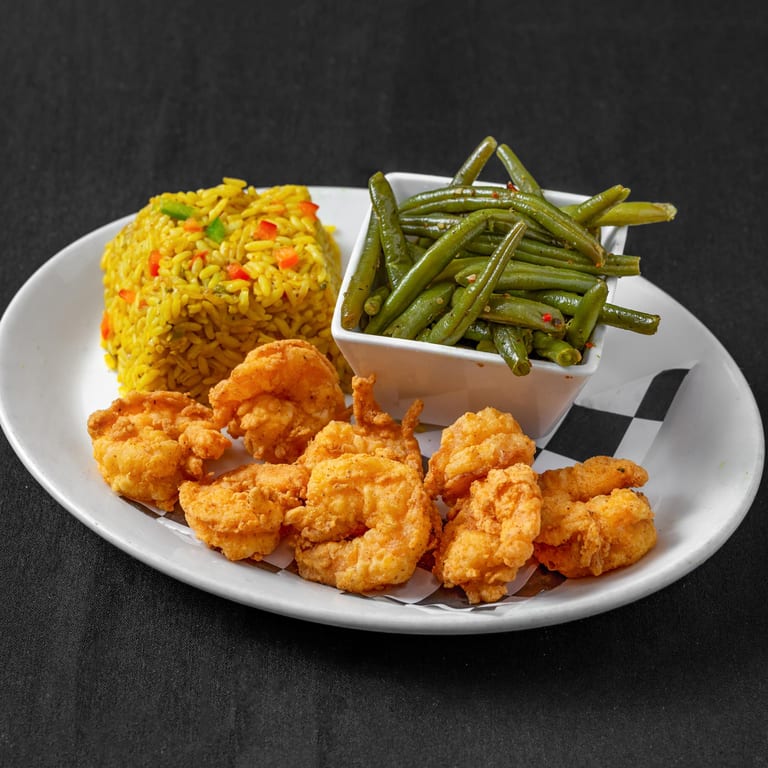 Succulent Shrimp Delights: A Southern Cafe Favorite